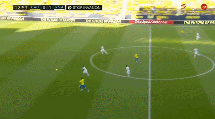 中超：上海海港3-1击败长春亚泰（中超：上海海港3-1战胜长春亚泰）